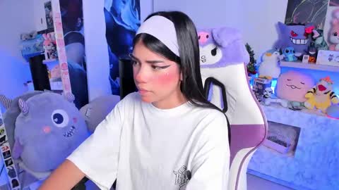 Snapshot of cutestephuwu chatting on February 2025 05:16:01 AM - independent model online show from February 2025 05:16:01 AM