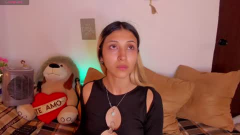 Snapshot of cuteweed420 chatting on July 2026 03:37:02 AM cuteweed420 online show from July 2026 03:37:02 AM