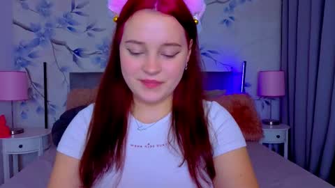 Nika  online show from November 2025 09:25:02 PM