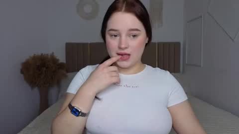 Nika  online show from February 2026 01:59:01 PM