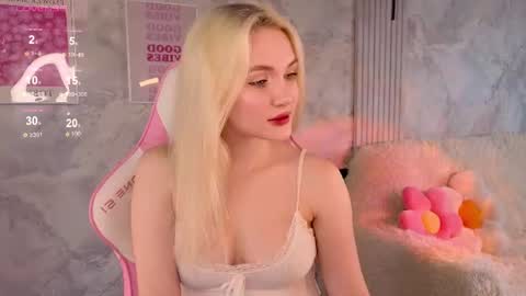 HelloMy name Eva online show from July 2026 04:52:01 AM