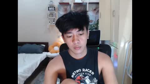 Neil Taylor online show from November 2025 07:34:02 PM