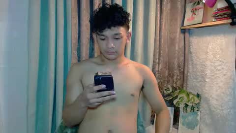 Snapshot of cutie_joshx chatting on May 2026 02:11:02 PM cutie_joshx online show from May 2026 02:11:02 PM