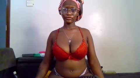 Snapshot of cutie_pumpkin_ chatting on March 2026 09:48:01 AM CUTIE online show from March 2026 09:48:01 AM