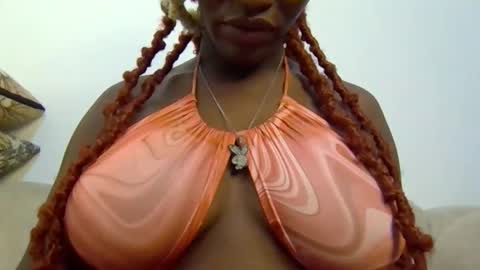 Snapshot of cutie_pumpkin_ chatting on April 2026 09:02:01 AM CUTIE online show from April 2026 09:02:01 AM