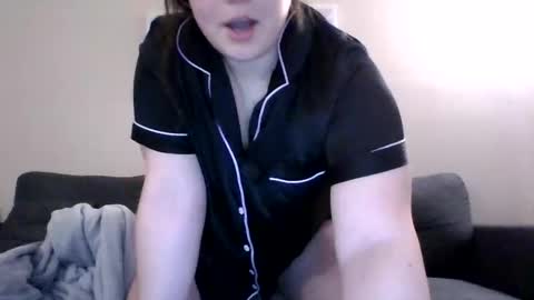 cutiecaleighxo online show from December 2025 07:34:02 PM
