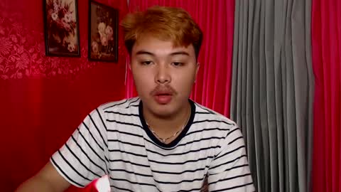 Snapshot of cutiepiejhon chatting on February 2025 02:15:01 AM cutiepiejhon online show from February 2025 02:15:01 AM