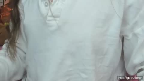 Rori  Instagram cutierori  online show from December 2024 02:57:02 AM