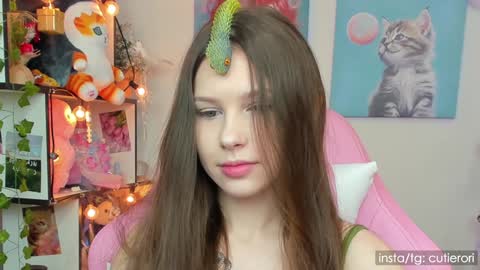 Snapshot of cutierori chatting on December 2024 03:11:02 AM Rori Instagram cutierori online show from December 2024 03:11:02 AM