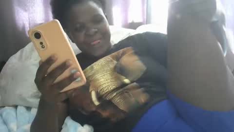 Snapshot of cuttie_baby chatting on November 2025 08:36:02 AM cuttie_baby online show from November 2025 08:36:02 AM