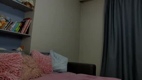 Snapshot of cuttiebunny chatting on February 2025 12:19:02 AM cuttiebunny online show from February 2025 12:19:02 AM