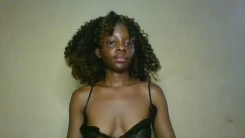 Snapshot of cutty_teshy chatting on March 2025 12:33:02 PM cutty_teshy online show from March 2025 12:33:02 PM