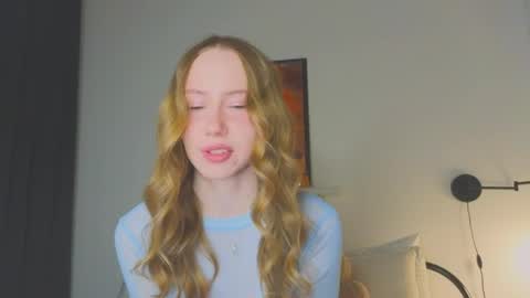 Snapshot of cuute_angell chatting on May 2026 05:11:01 PM Virginia See you on Sunday online show from May 2026 05:11:01 PM