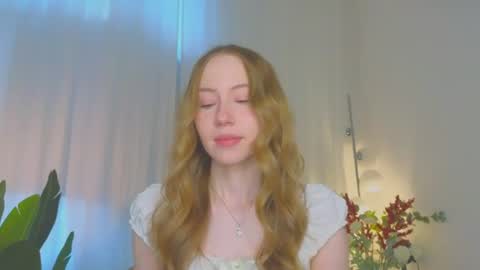 Snapshot of cuute_angell chatting on July 2026 05:06:02 PM Virginia See you on Sunday online show from July 2026 05:06:02 PM