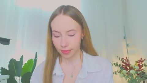 Snapshot of cuute_angell chatting on July 2026 05:08:02 PM Virginia See you on Sunday online show from July 2026 05:08:02 PM