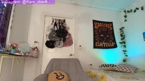 Camila online show from September 2025 03:48:02 PM