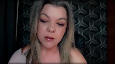 Full time mean bitch. online show from March 2026 11:53:02 PM