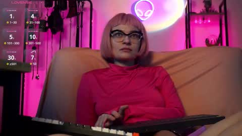 Lily Goddess online show from November 2025 06:36:02 AM