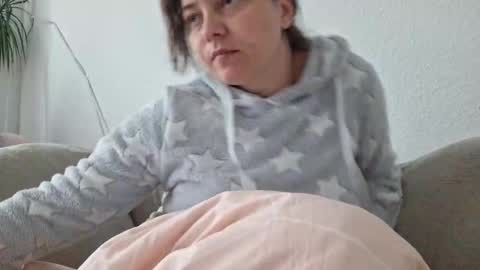 Cyndee Winter online show from October 2025 11:52:02 AM