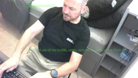 Chris online show from April 2026 06:24:02 PM