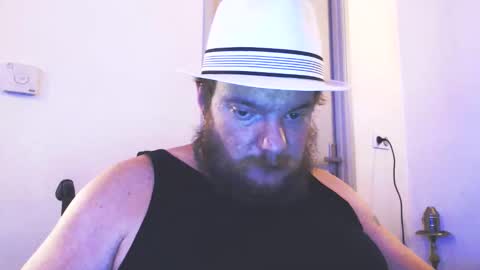 Cyrilhot88 online show from May 2026 08:32:01 PM