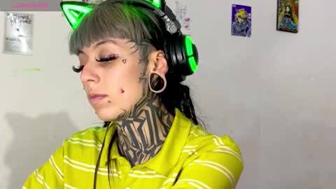 Snapshot of d3m0ny0_0 chatting on March 2026 06:57:01 AM d3m0ny0_0 online show from March 2026 06:57:01 AM