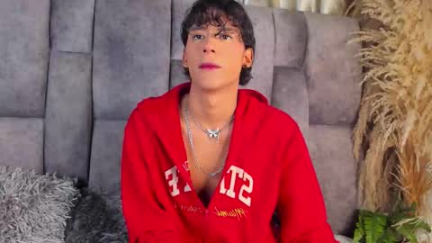 Darked online show from November 2025 04:37:02 AM