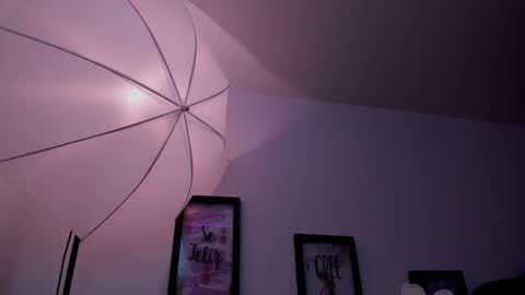 Snapshot of d___darling chatting on January 2025 08:24:01 AM darling online show from January 2025 08:24:01 AM