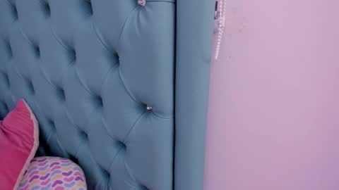 Snapshot of d___darling chatting on October 2025 10:13:01 AM darling online show from October 2025 10:13:01 AM