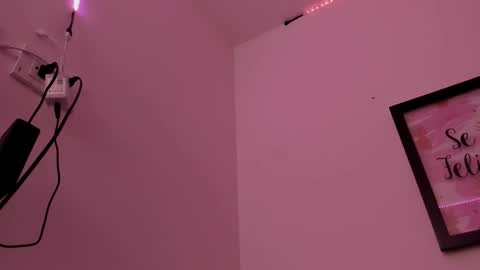 Snapshot of d___darling chatting on December 2025 07:24:01 AM darling online show from December 2025 07:24:01 AM