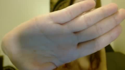 Snapshot of d_a_i_s_y chatting on February 2025 08:28:01 PM Daisy online show from February 2025 08:28:01 PM