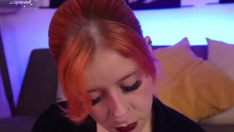 Darlene online show from November 2025 10:48:01 AM