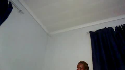 Snapshot of dad_tothesehoes chatting on February 2025 06:09:01 PM dad_tothesehoes online show from February 2025 06:09:01 PM