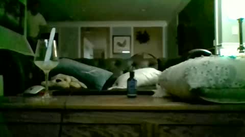 Snapshot of dadddyslilslxtxx chatting on November 2025 05:29:01 AM cumslutangel online show from November 2025 05:29:01 AM