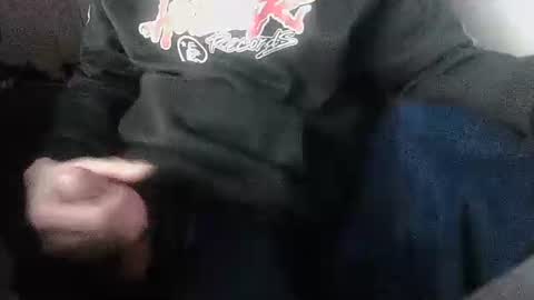 Snapshot of daddydick6969twin77 chatting on December 2025 07:25:02 AM DDick online show from December 2025 07:25:02 AM