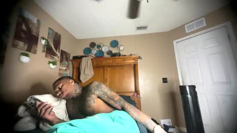 Snapshot of daddyjanimal chatting on May 2026 03:12:01 AM sexy tatted king bbc online show from May 2026 03:12:01 AM