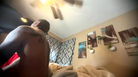 Snapshot of daddyjanimal chatting on May 2026 02:33:01 PM sexy tatted king bbc online show from May 2026 02:33:01 PM