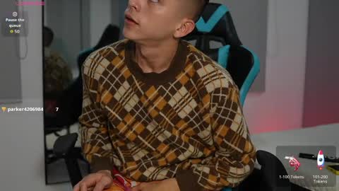daddyrich4u online show from June 2026 12:27:01 PM