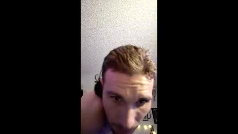 Snapshot of daddysg760472 chatting on May 2026 05:17:02 PM PapiGuerodaddysgirl online show from May 2026 05:17:02 PM
