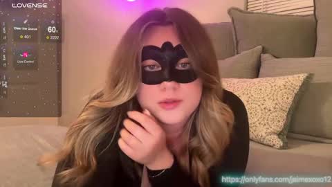 Snapshot of daddyslittlegirl12 chatting on February 2025 03:32:02 AM Jaime online show from February 2025 03:32:02 AM