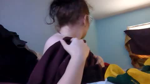 Snapshot of daddyslittleslut0303 chatting on February 2026 07:22:01 PM daddyslittleslut0303 online show from February 2026 07:22:01 PM