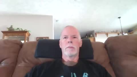 Snapshot of daddysmk chatting on November 2025 05:37:01 PM daddysmk online show from November 2025 05:37:01 PM