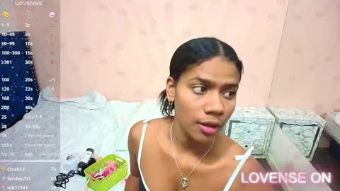 Anny  online show from January 2025 07:53:01 PM