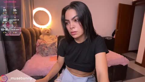 Sophie online show from October 2025 02:11:02 AM