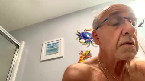 daddyweis online show from May 2026 11:59:01 AM