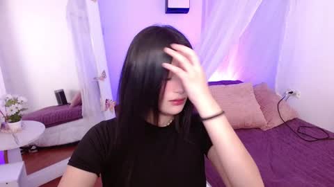 Snapshot of dafne_bss chatting on December 2024 05:37:01 AM dafne_bss online show from December 2024 05:37:01 AM