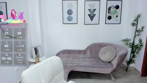 Snapshot of dafne_hills chatting on November 2025 07:14:01 PM Dafne online show from November 2025 07:14:01 PM