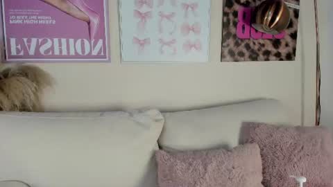Snapshot of dafne_hillss chatting on July 2026 11:12:01 AM dafne_hillss online show from July 2026 11:12:01 AM