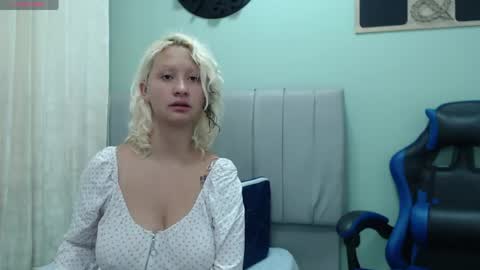 Dafne online show from May 2026 12:54:02 PM