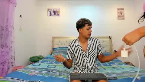 Snapshot of dafnezahiraa_ chatting on February 2025 03:29:02 AM dafnezahiraa online show from February 2025 03:29:02 AM